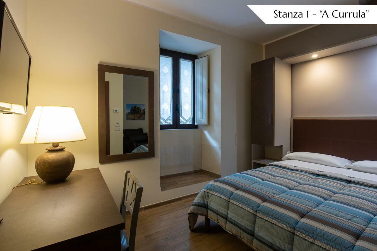 B&B Loreto Sant'Angelo di Brolo エクステリア 写真