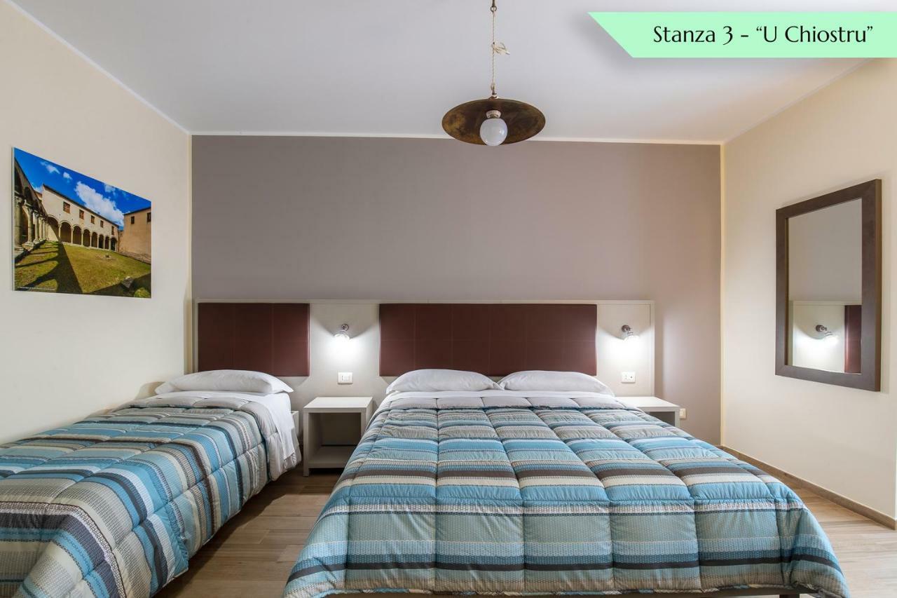 B&B Loreto Sant'Angelo di Brolo エクステリア 写真