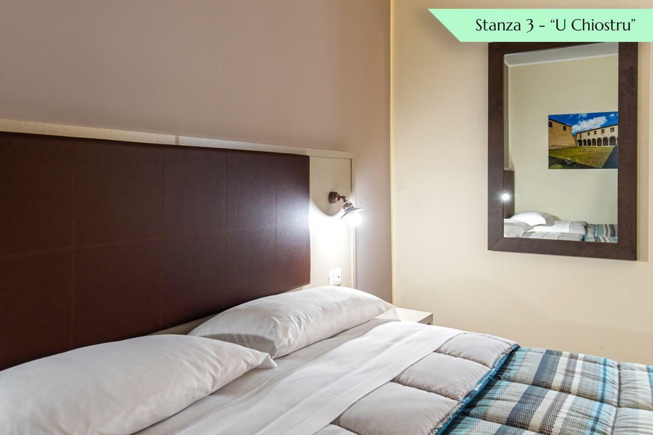 B&B Loreto Sant'Angelo di Brolo エクステリア 写真