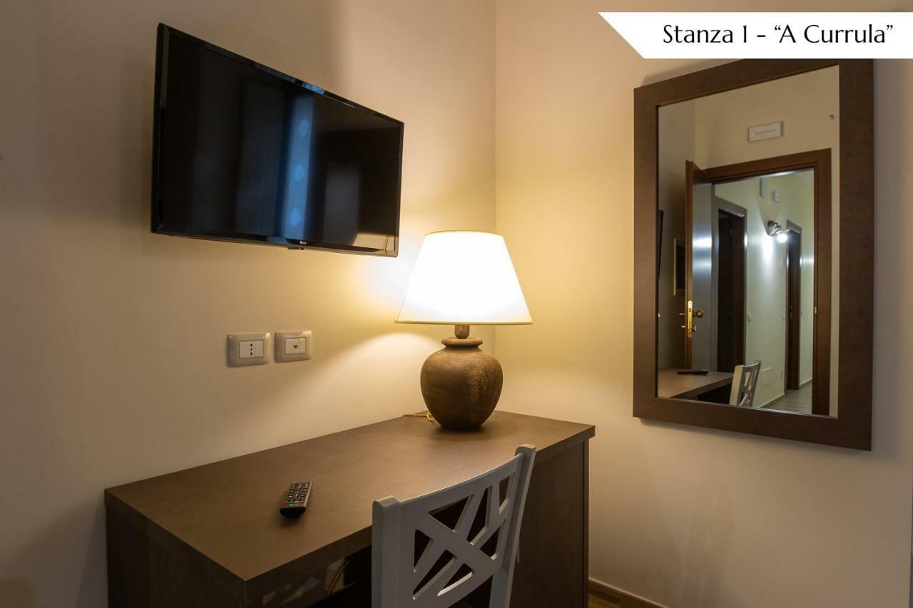 B&B Loreto Sant'Angelo di Brolo エクステリア 写真