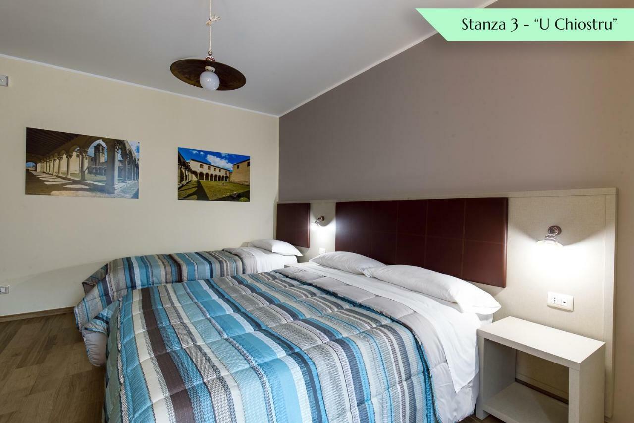 B&B Loreto Sant'Angelo di Brolo エクステリア 写真